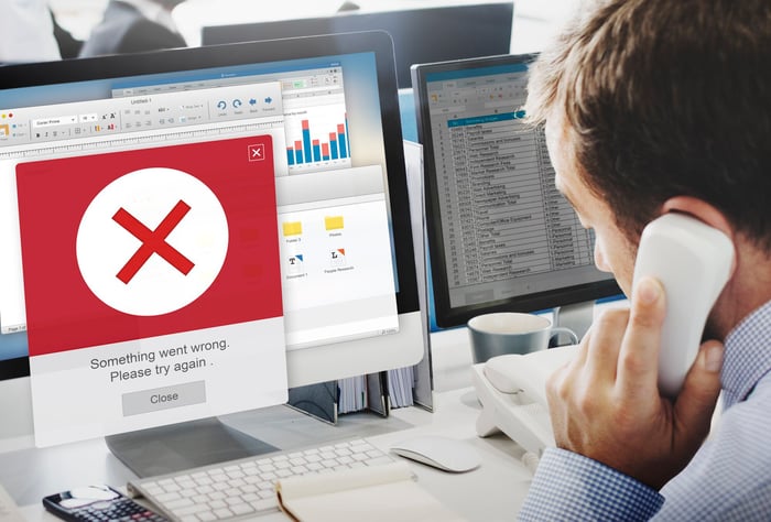 error-alert-failure-icon-problem-concept